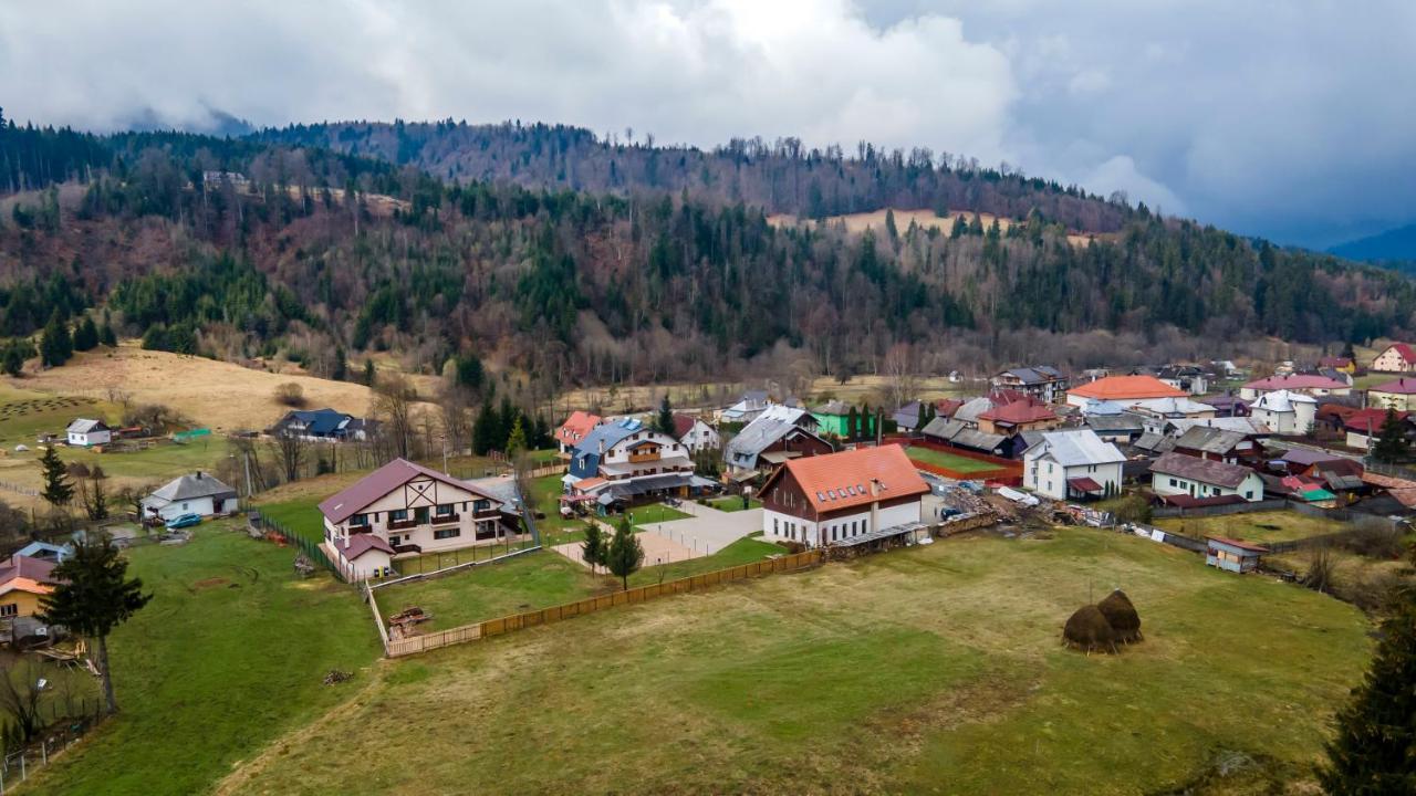 Montana Resort Colibita Luaran gambar